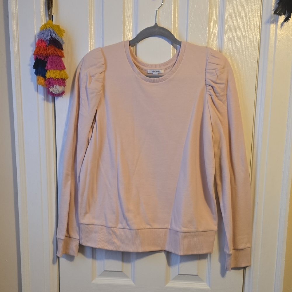 NWOT Stella & Dot Blush Pink Crew Neck Top WITH FEMININE DETAIL